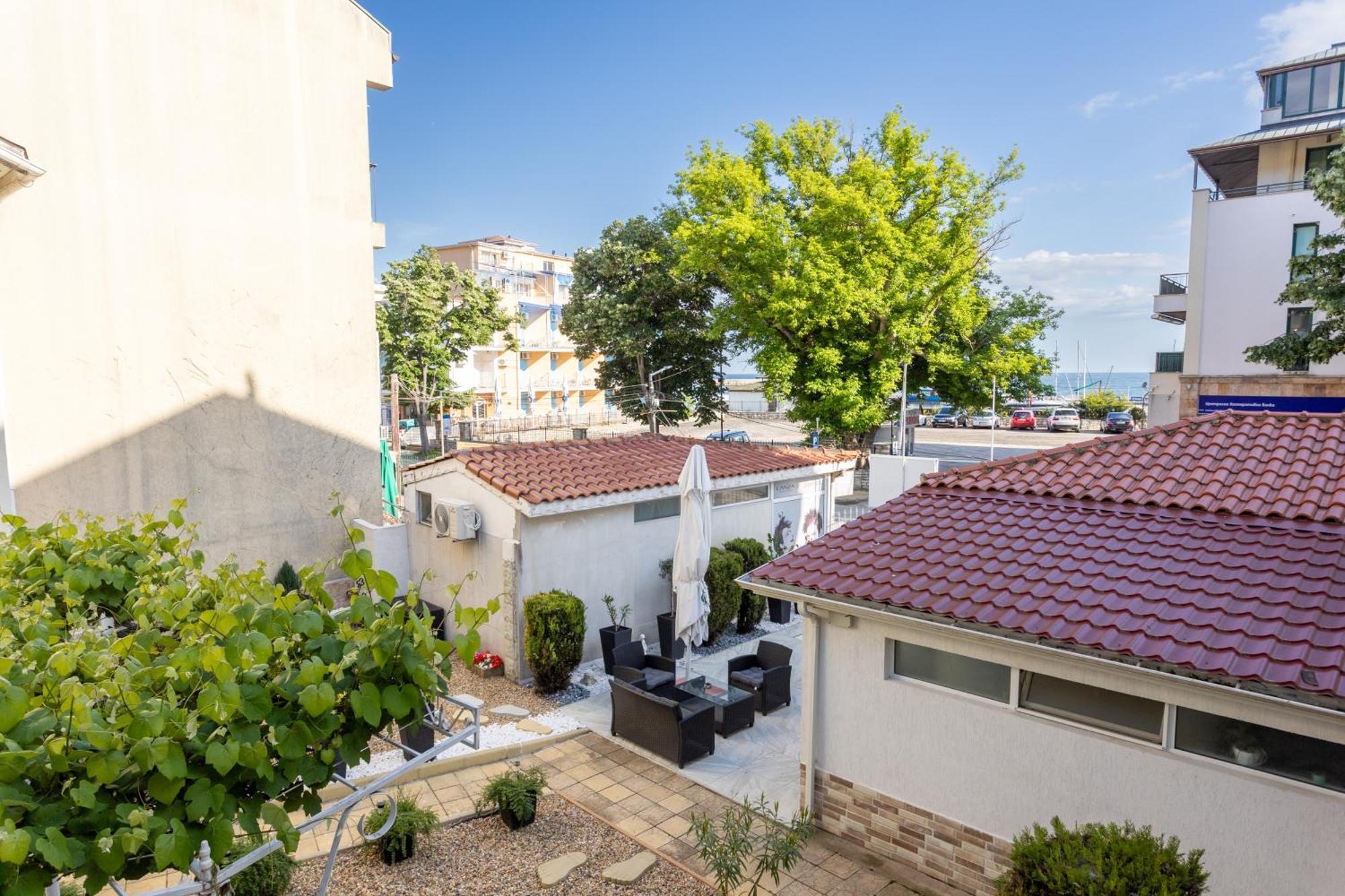 Guest House Desi - Къща За Гости Деси Balchik Eksteriør billede