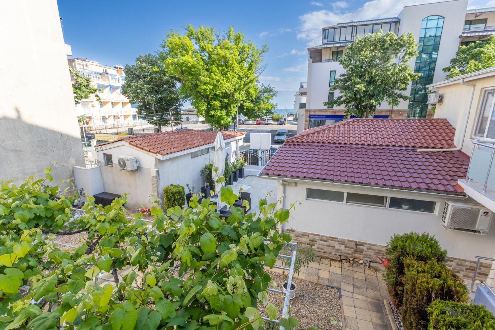 Guest House Desi - Къща За Гости Деси Balchik Eksteriør billede